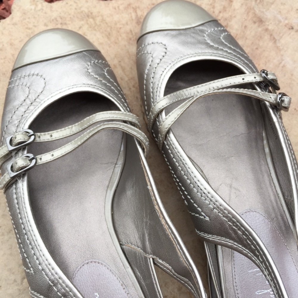 Cole Haan with Nike air sandals - Picture 3 of 8
